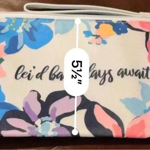🆕 VERA BRADLEY Laid Back Days Await WRISTLET NWT - Picture 7 of 7